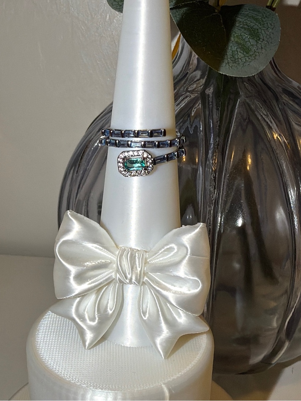Bomb Party Size 8 Ring